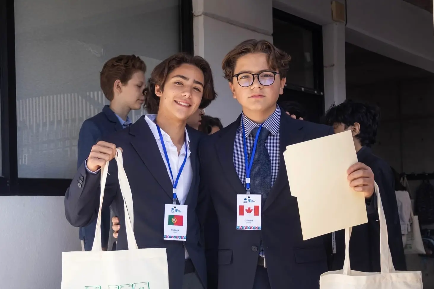 Alumnos realizando certificación internacional en inglés